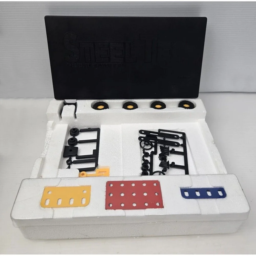 Remco Steel Tec Competition Vehicles Construction System Set 7085 Incomplete Vtg